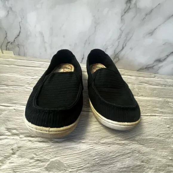 Roxy Minnow VII Black Canvas Slip On Boat Shoes - Picture 3 of 11